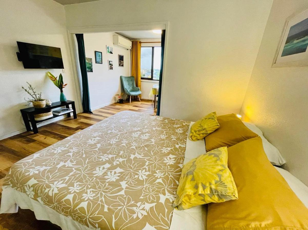 Studio Hina - Cosy, Quiet & Pool Παπεέτε Εξωτερικό φωτογραφία
